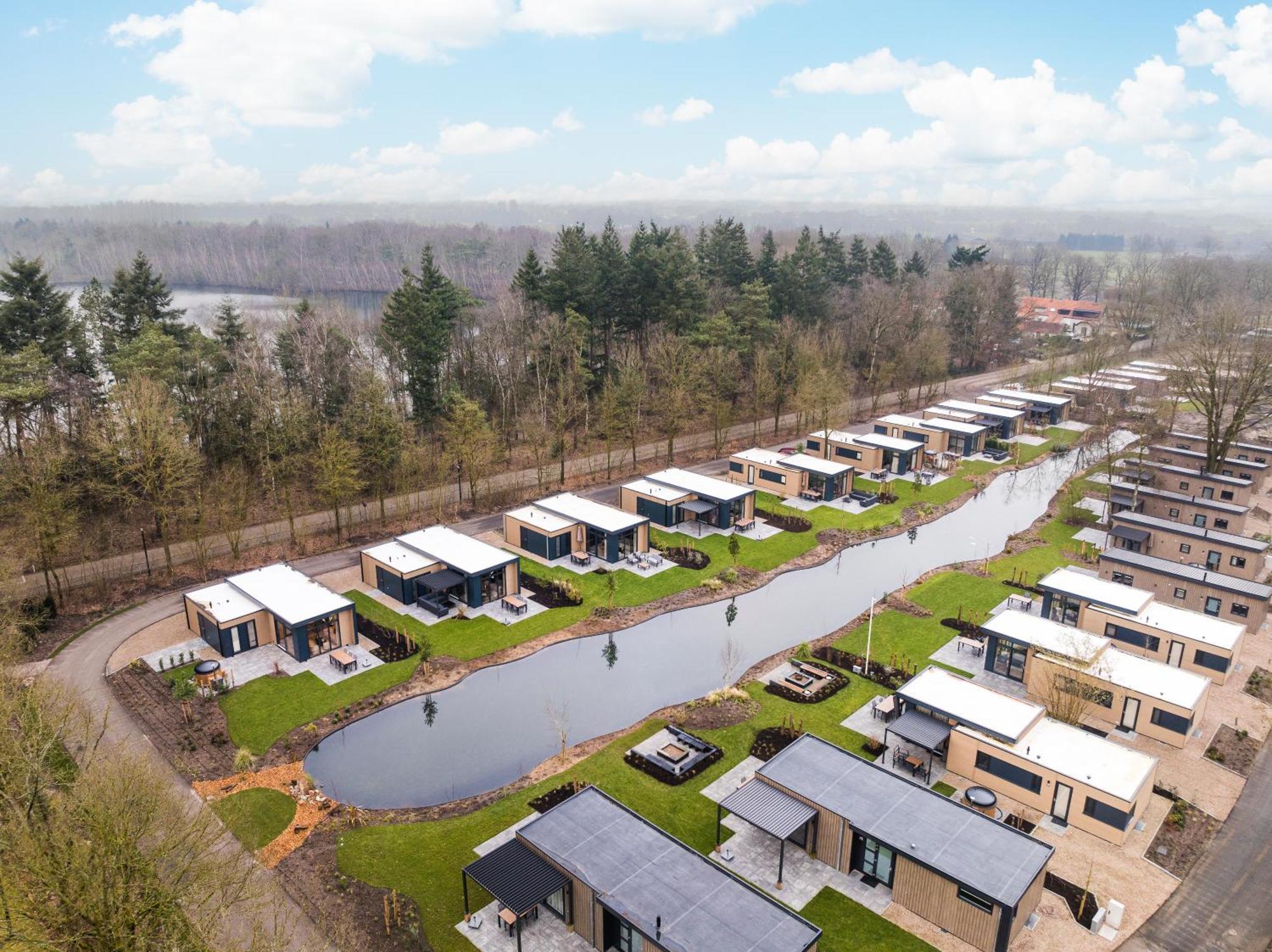 Veluwepark De Bosgraaf | Comfort Met Hottub Lieren 외부 사진