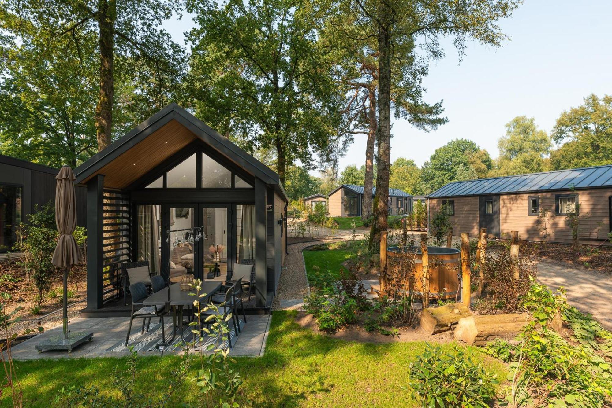 Veluwepark De Bosgraaf | Comfort Met Hottub Lieren 외부 사진